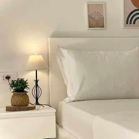 Cozy Center By Pikhost * تيرانا
